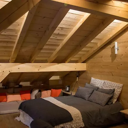 8p, Sauna, Panorama, Proche Lac&randos Chalet *
