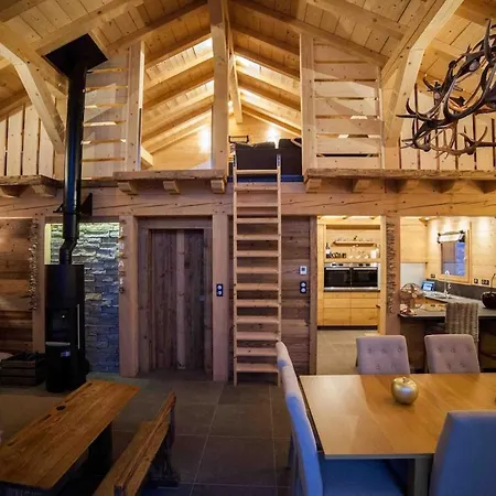 8p, Sauna, Panorama, Proche Lac&randos Chalet *